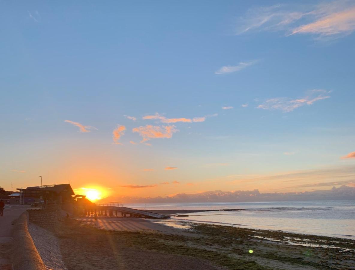 Sandy Feet Retreat Exmouth Buitenkant foto